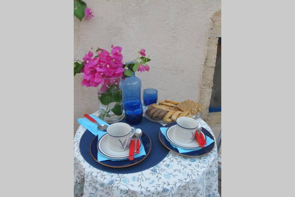 Appartement Blue Door à Monemvasia Extérieur photo